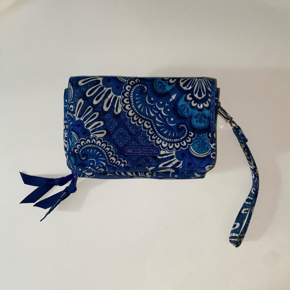 Vera Bradley Wallet/ Wristlet